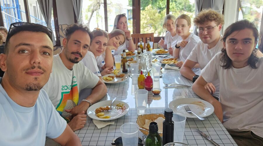 35b2d109-edf0-43fb-add9-aece43b217e7