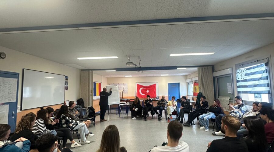 WhatsApp Image 2025-11-29 at 13.35.59 (2)